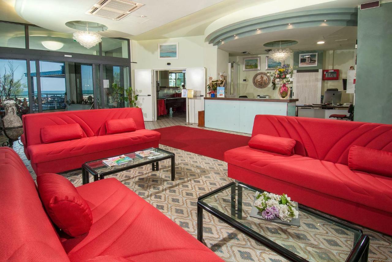 Hotel Nettuno Cattolica Eksteriør billede