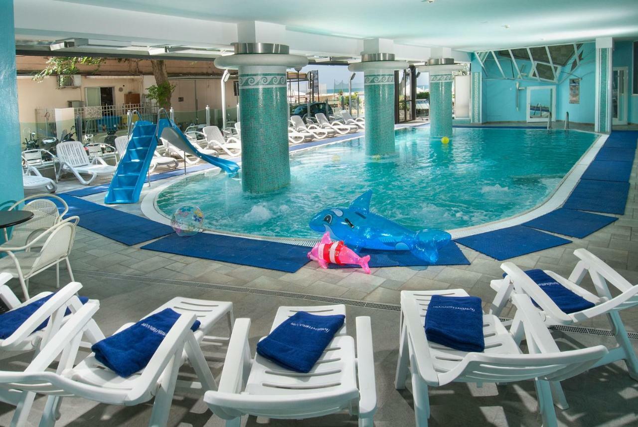 Hotel Nettuno Cattolica Eksteriør billede